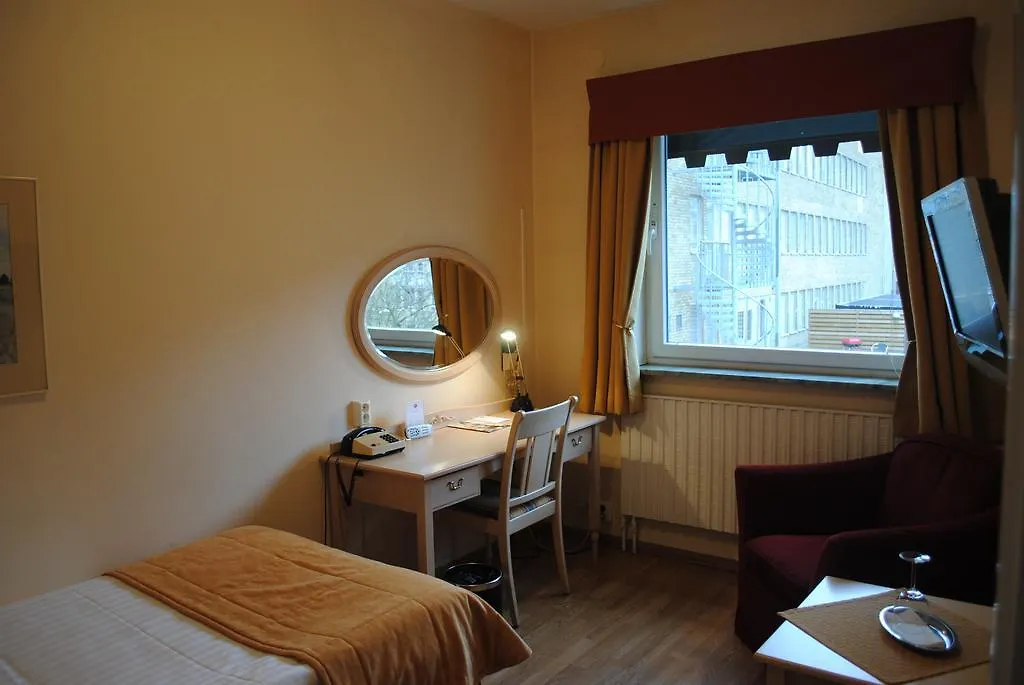 Hotel Plaza - Sweden Hotels Malmø