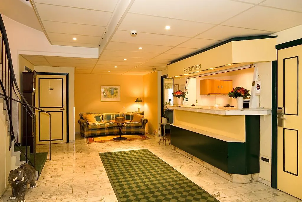 Hotel Plaza - Sweden Hotels Μάλμε 3*,  Σουηδία